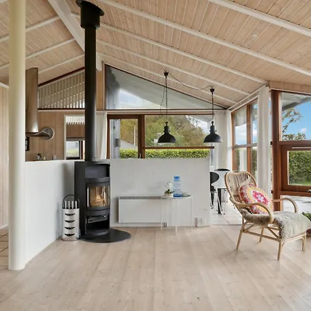 Holiday home Stunning In With Wifi Ebeltoft