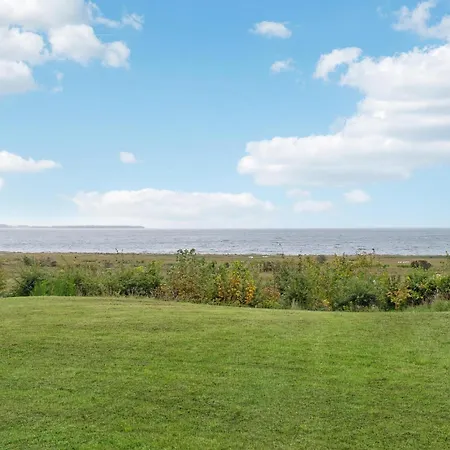 Stunning In With Wifi Holiday home