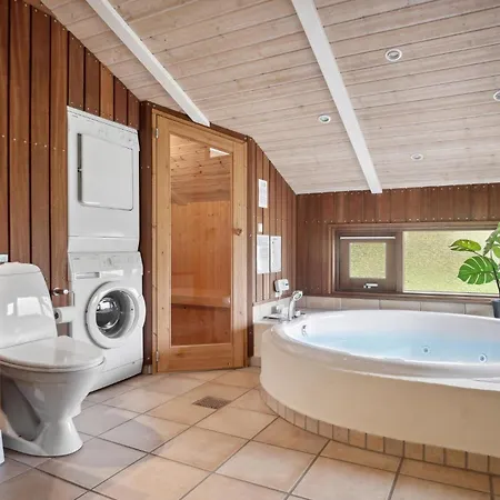 Holiday home Stunning In With Wifi Ebeltoft