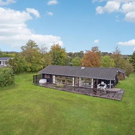 Holiday home Stunning In With Wifi